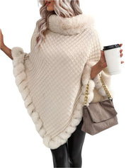 Marilyn - Winterponcho mit Details aus Kunstfell